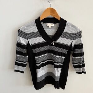 🖤 Laura Women’s Striped V-Neck Sweater – Black & Gray – Size XS